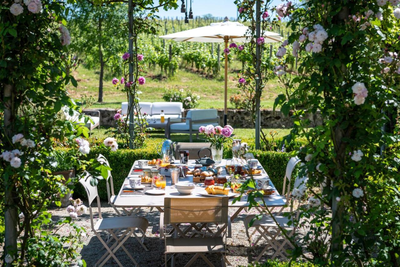 Maison Le Sepe - Vignoble Bio Et Maison D'Hotes Сент-Радгонд Экстерьер фото
